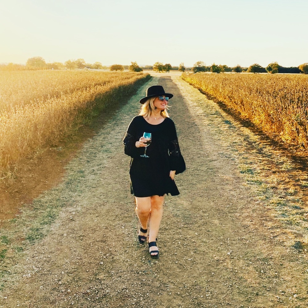 Meet your Posher, Sharla